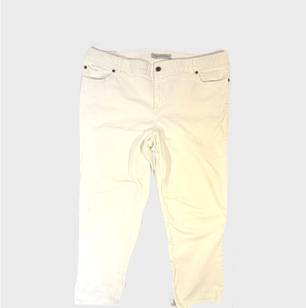 Chico's White Capri Jeans Women's XL (3) 5-Pocket Mid Rise Straight Leg
